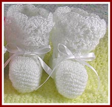 Free simple baby bootie pattern